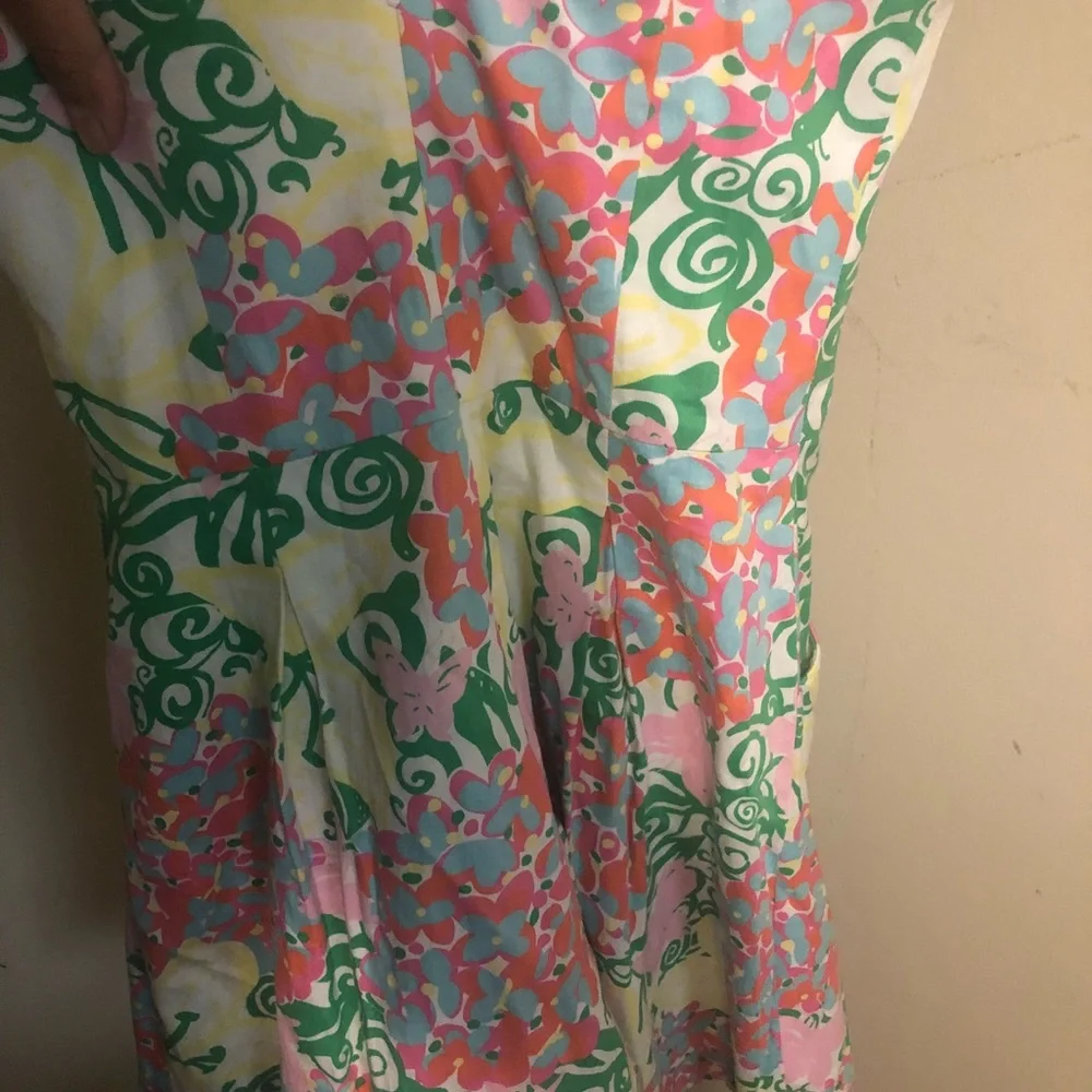 Like new Lily Pulitzer dress with pockets! - Picture 8 of 11